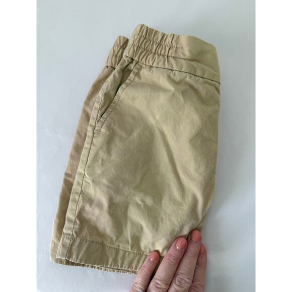 Burberry Boys Khaki Shorts size 3Y Large B Logo - Picture 4 of 8